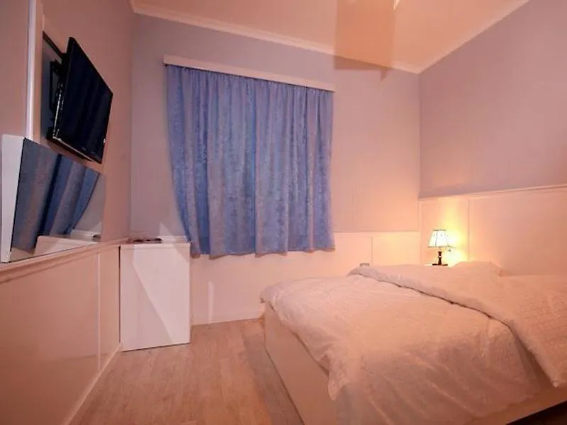 Hotel Kastria Tirana
