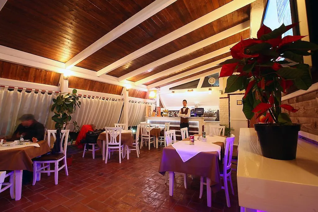 Hotel Kastria Tirana